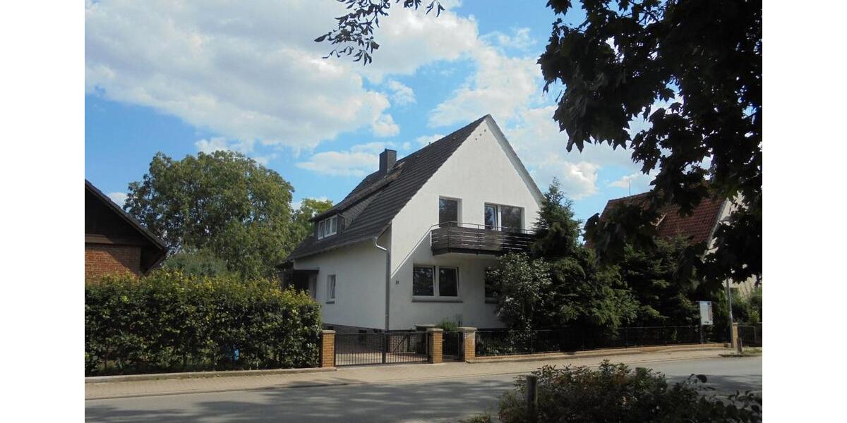Dachgeschoßwohnung Lehrte - 3.5 Zimmer, 81 m&sup2;, 165.000&euro; | Angebot:26491985