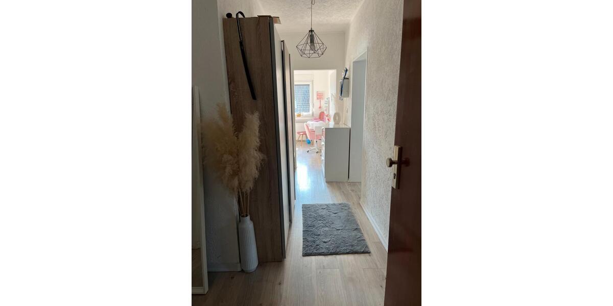 Etagenwohnung Garbsen Berenbostel - 3 Zimmer, 76 m&sup2;, 950&euro; | Angebot:25922703