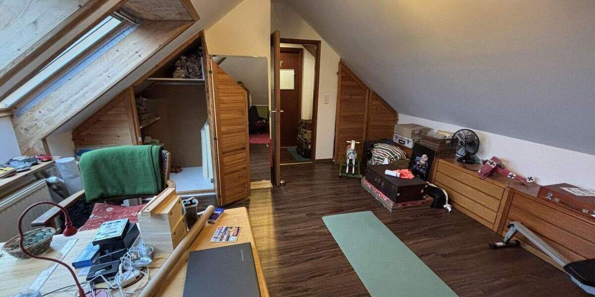 Einfamilienhaus Springe Altenhagen I - 8 Zimmer, 123 m&sup2;, 268.000&euro; | Angebot:25671881