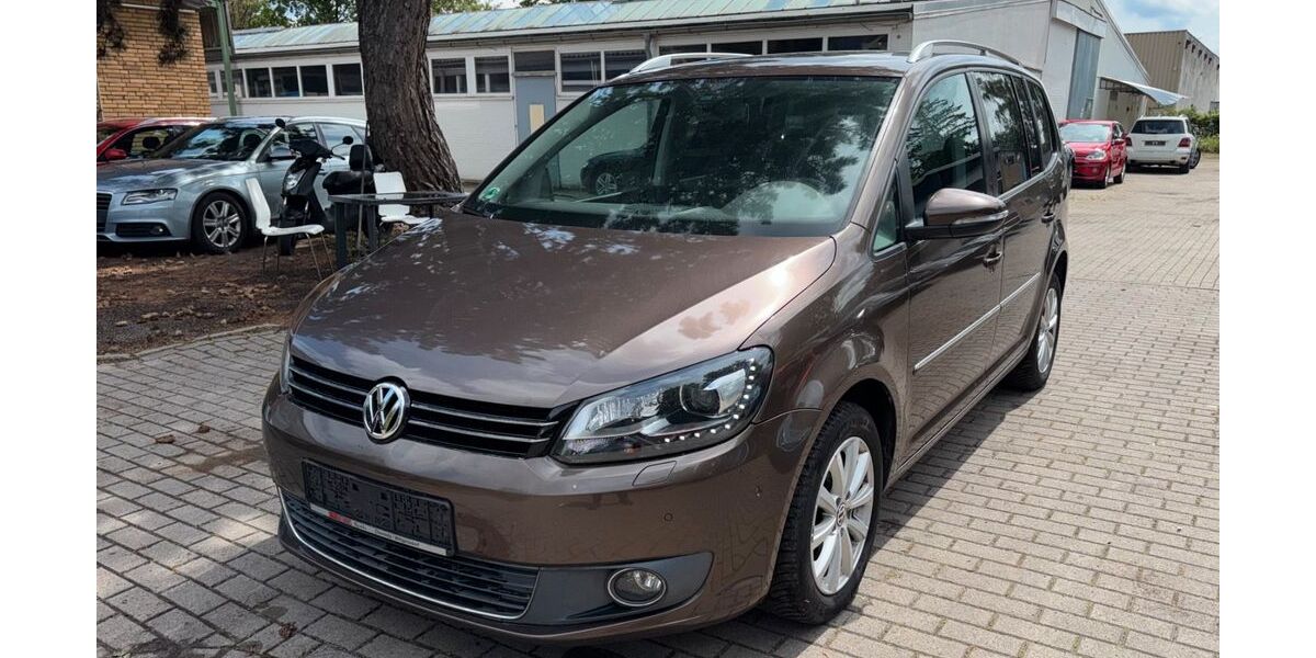 VW Touran 125.000 km 7.999 &euro; Hannover 30179