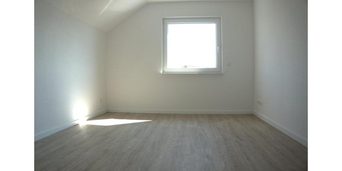 Dachgeschoßwohnung Hemmingen - 2 Zimmer, 59 m&sup2;, 770&euro; | Angebot:25922701