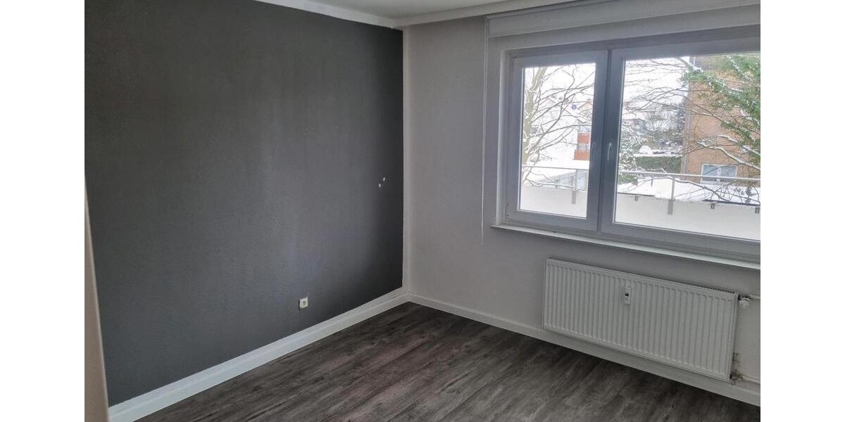 Etagenwohnung Ronnenberg - 3 Zimmer, 81 m&sup2;, 200.000&euro; | Angebot:25902701