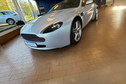 Aston Martin V8 Vantage 26.700 km 58.000 &euro; Bad Münder 31848