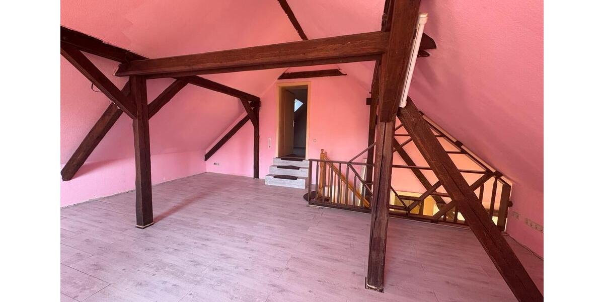 Etagenwohnung Springe - 3 Zimmer, 85 m&sup2;, 795&euro; | Angebot:25237570