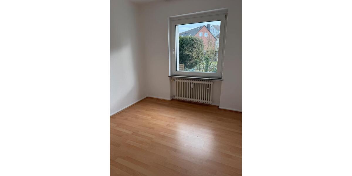 Erdgeschoßwohnung Garbsen Berenbostel - 3 Zimmer, 65 m&sup2;, 1.050&euro; | Angebot:25427727