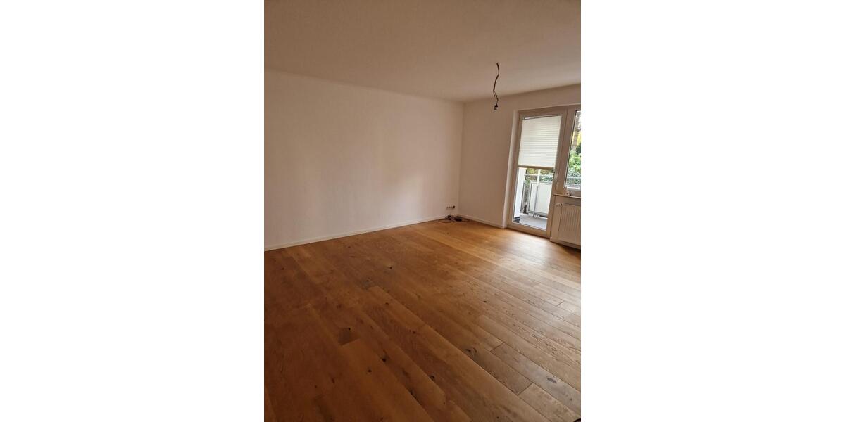 Hochparterre Langenhagen Brink - 3 Zimmer, 73 m&sup2;, 1.100&euro; | Angebot:25719871