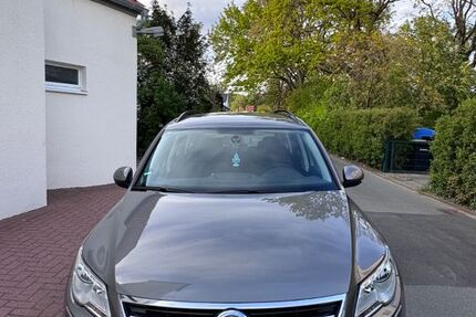VW Tiguan 103.000 km 11.200 &euro; Garbsen 30823