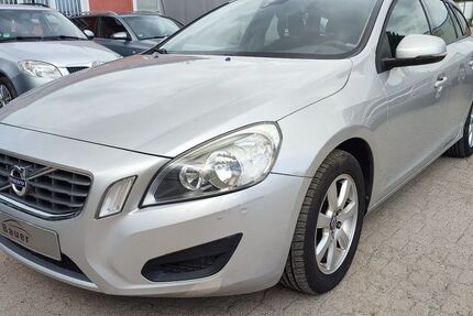 Volvo V60 171.364 km 5.399 &euro; Hannover 30419