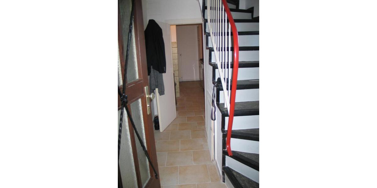 Erdgeschoßwohnung Isernhagen - 3 Zimmer, 76 m&sup2;, 700&euro; | Angebot:25837181