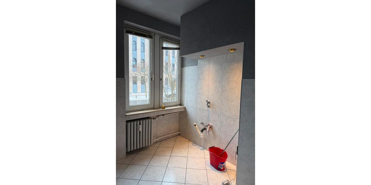 Erdgeschoßwohnung Hannover Vahrenwald-List - 3.5 Zimmer, 133 m&sup2;, 1.600&euro; | Angebot:24805765