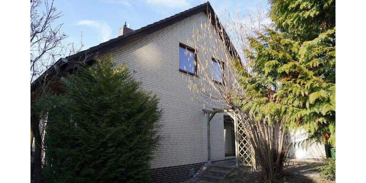 Einfamilienhaus Burgdorf - 7 Zimmer, 218 m&sup2;, 545.000&euro; | Angebot:25731273