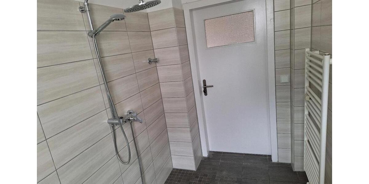 Hochparterre Garbsen Berenbostel - 3 Zimmer, 88 m&sup2;, 930&euro; | Angebot:25811841