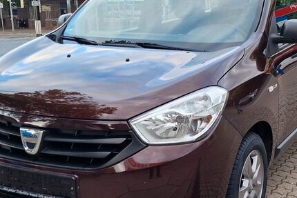 Dacia Lodgy 119.786 km 6.999 &euro; Hannover 30455