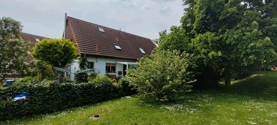 Doppelhaushälfte Barsinghausen - 4 Zimmer, 104 m&sup2;, 360.000&euro; | Angebot:27163243
