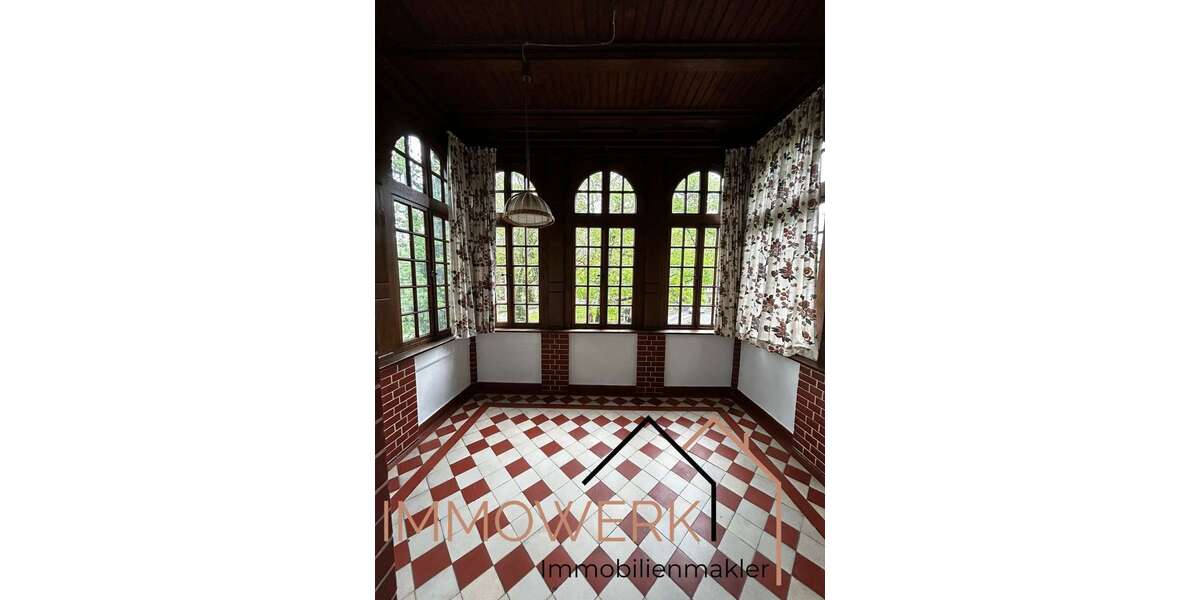 Etagenwohnung Stadthagen - 5 Zimmer, 160 m&sup2;, 1.250&euro; | Angebot:26790249