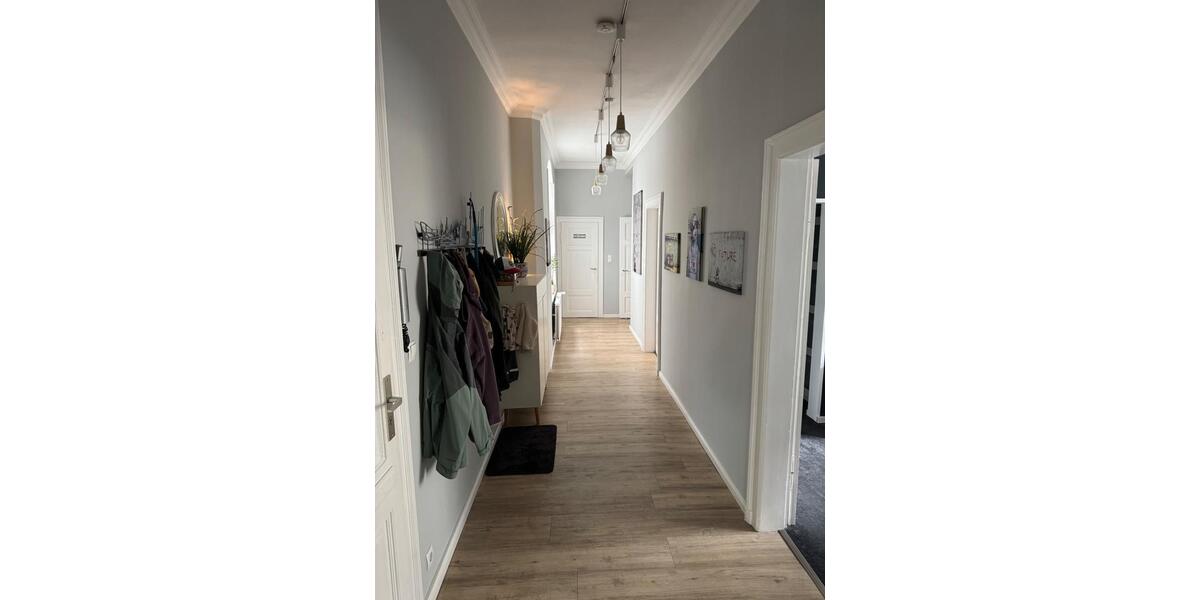 Etagenwohnung Seelze - 4 Zimmer, 122 m&sup2;, 360.000&euro; | Angebot:27452453