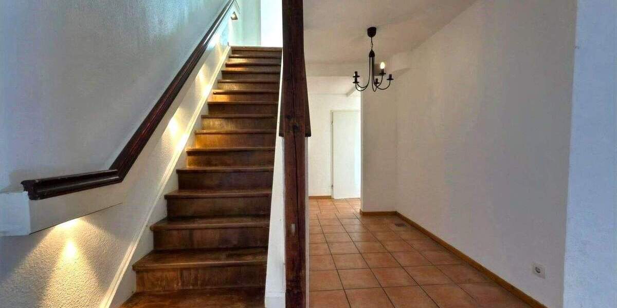 Doppelhaushälfte Hemmingen Arnum - 7 Zimmer, 178 m&sup2;, 379.000&euro; | Angebot:25744024