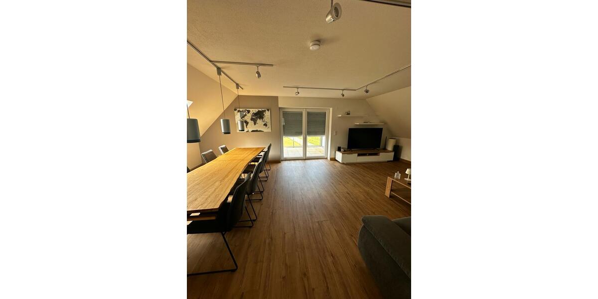 Etagenwohnung Neustadt am Rübenberge - 4 Zimmer, 141 m&sup2;, 1.550&euro; | Angebot:26395967
