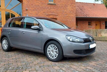 VW Golf 137.300 km 4.980 &euro; Wölpinghausen 31556