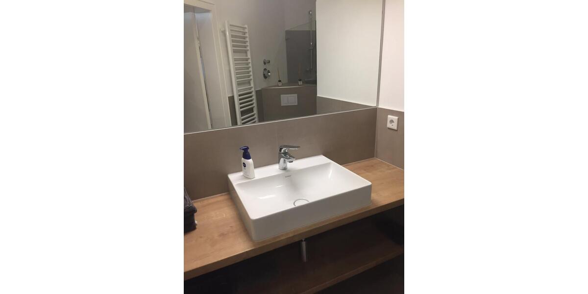 Etagenwohnung Hannover Vahrenwald-List - 3 Zimmer, 120 m&sup2;, 1.150&euro; | Angebot:25943317