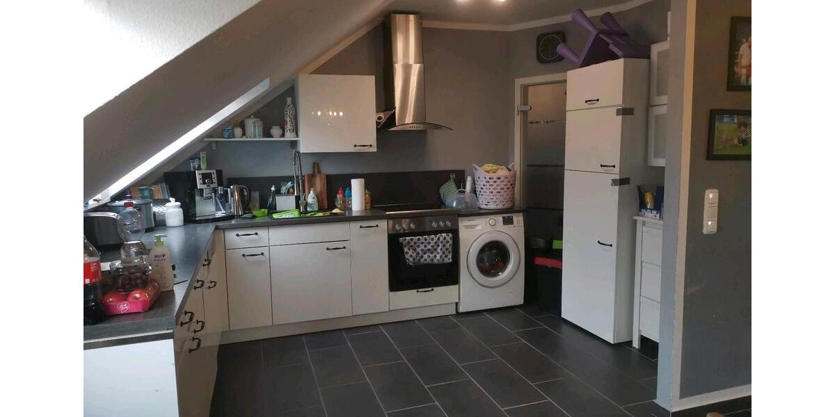 Dachgeschoßwohnung Neustadt am Rübenberge - 4 Zimmer, 97 m&sup2;, 700&euro; | Angebot:25909225