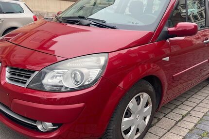 Renault Scenic 128.016 km 3.999 &euro; Hannover 30629