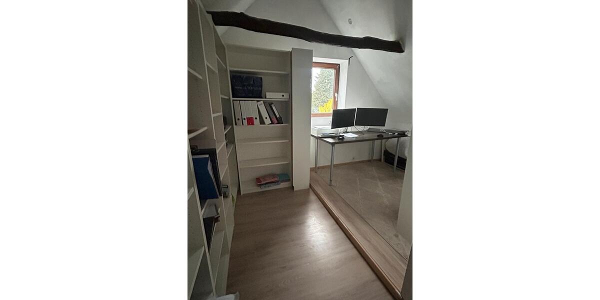 Einfamilienhaus Lauenau - 5 Zimmer, 200 m&sup2;, 1.400&euro; | Angebot:26422532