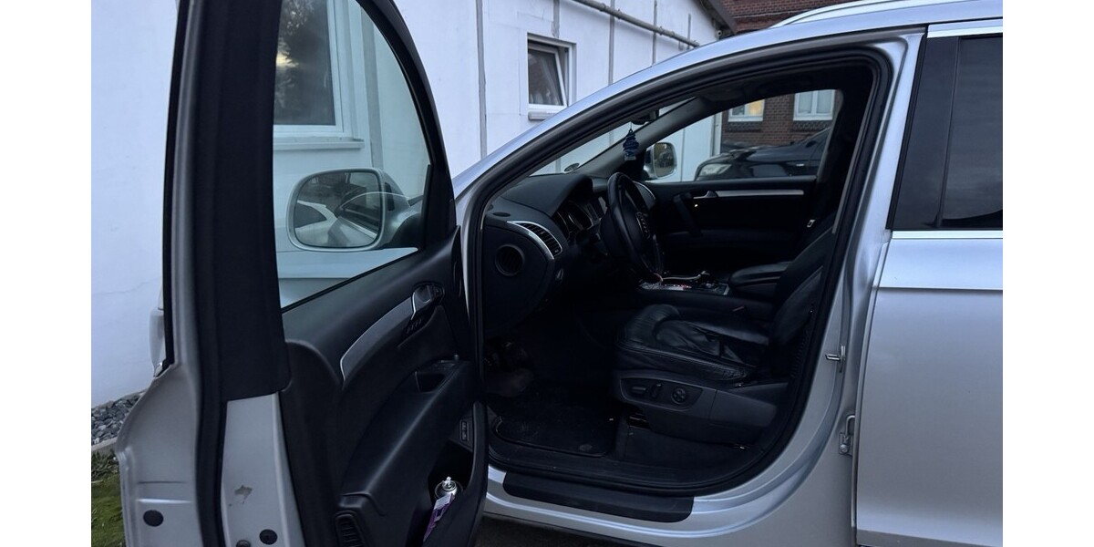 Audi Q 7 229.000 km 8.300 &euro; Hannover 30159