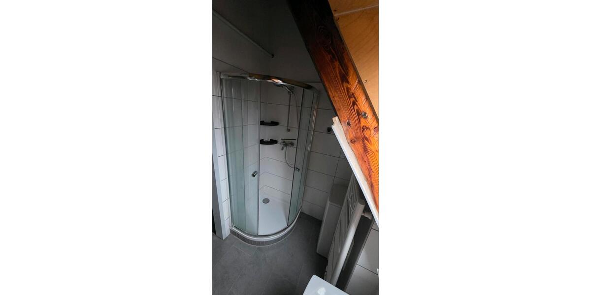 Dachgeschoßwohnung Hannover Vahrenwald-List - 2 Zimmer, 47 m&sup2;, 750&euro; | Angebot:25220027