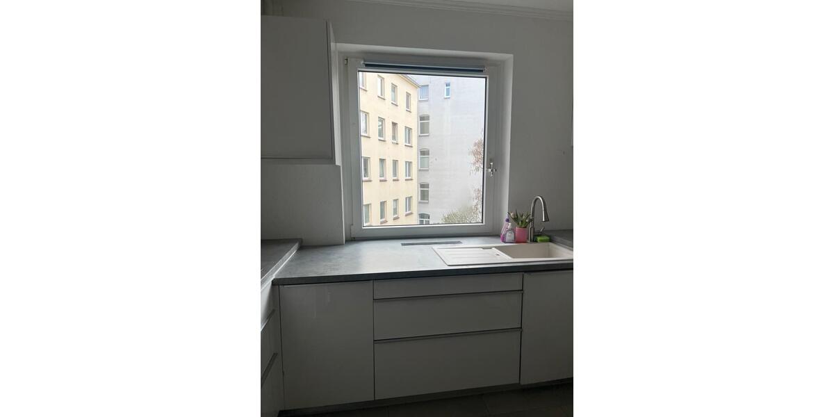 Etagenwohnung Hannover Vahrenwald-List - 3 Zimmer, 87 m&sup2;, 1.100&euro; | Angebot:25978198
