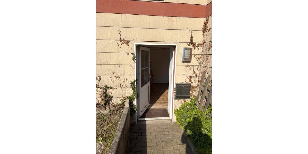 Etagenwohnung Springe - 3 Zimmer, 85 m&sup2;, 795&euro; | Angebot:25237570