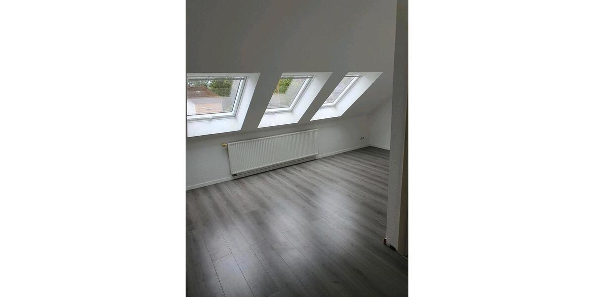 Reihenhaus Isernhagen - 1 Zimmer, 121 m&sup2;, 197.000&euro; | Angebot:26615801