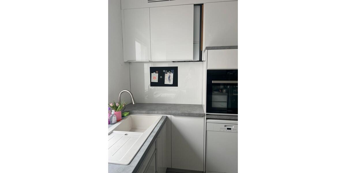 Etagenwohnung Hannover Vahrenwald-List - 3 Zimmer, 87 m&sup2;, 1.100&euro; | Angebot:25978198