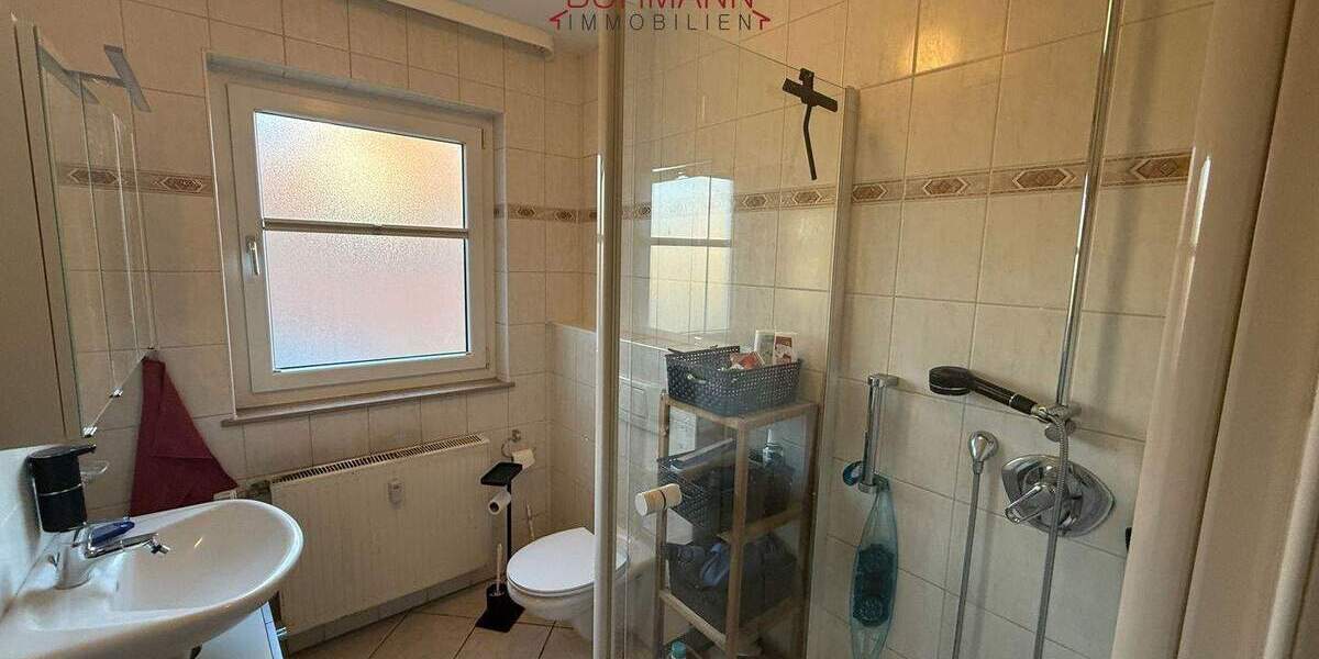 Mehrfamilienhaus, Wohnhaus Wunstorf Großenheidorn - 8 Zimmer, 240 m&sup2;, 559.000&euro; | Angebot:25669583