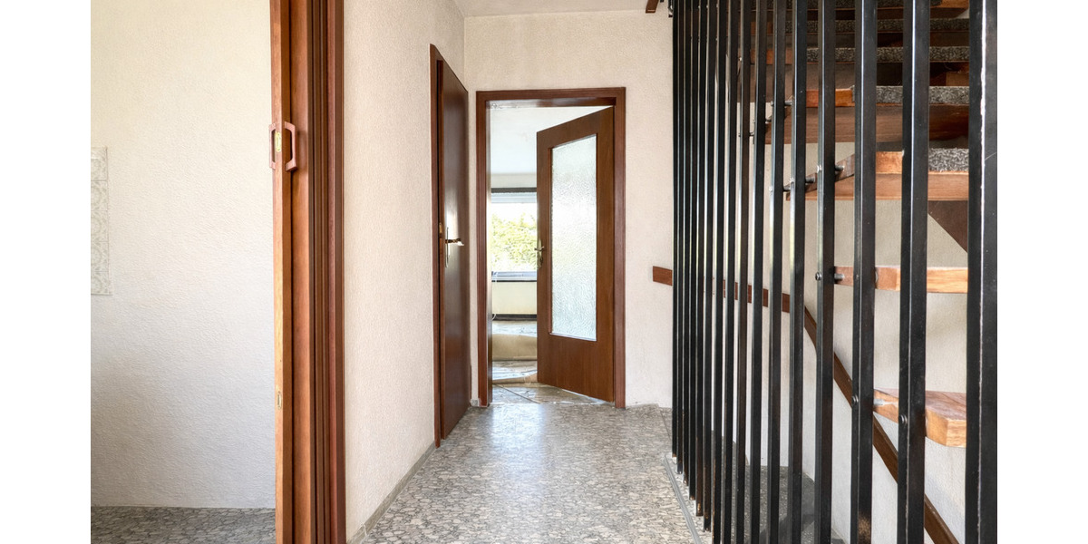 Reihenmittelhaus Hannover Limmer - 4 Zimmer, 110 m&sup2;, 329.000&euro; | Angebot:25746342