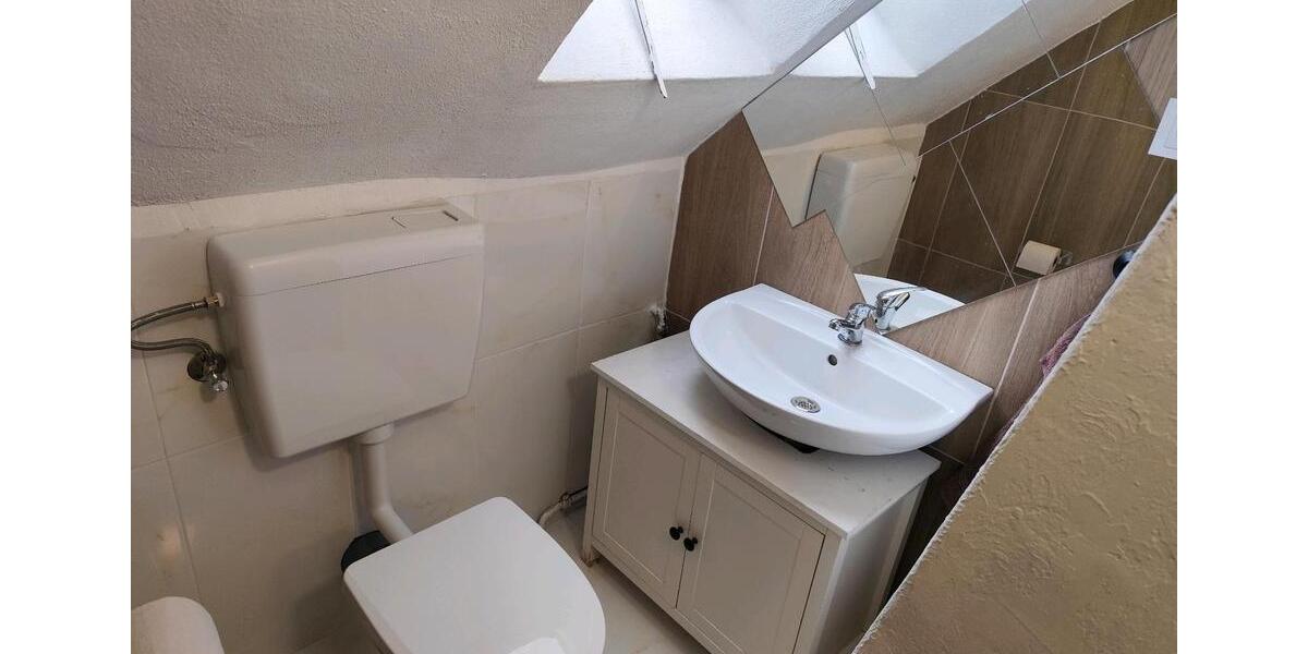 Dachgeschoßwohnung Seelze - 2 Zimmer, 43 m&sup2;, 115.000&euro; | Angebot:25422976