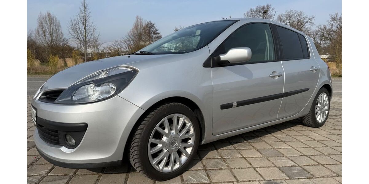 Renault Clio 82.233 km 4.999 &euro; Garbsen 30823