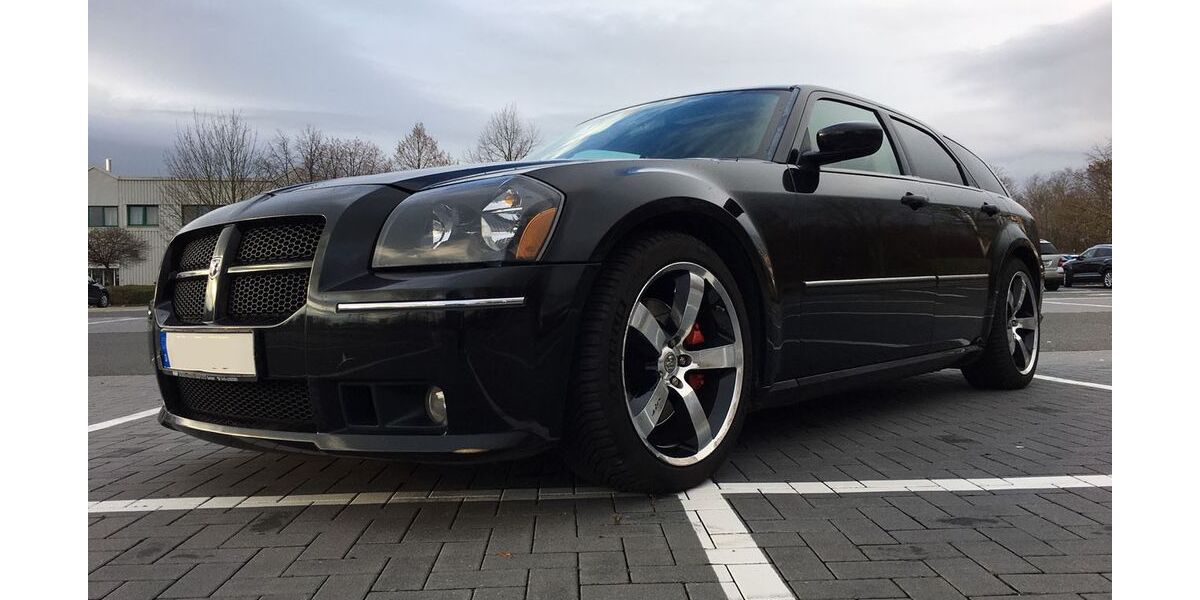 Chrysler 300C 108.000 km 17.900 &euro; Laatzen 30880