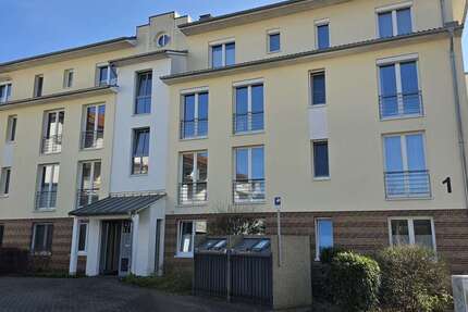 Wohnung Garbsen-Berenbostel Berenbostel - 3 Zimmer, 95 m&sup2;, 1.000&euro; | Angebot:26073811