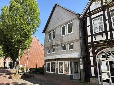 HISTORISCHES JUWEL IN INNENSTADTLAGE - Wohn- & Geschäftshaus Bad Münder am Deister | Angebot:27468900