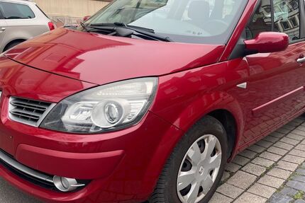 Renault Scenic 128.016 km 4.599 &euro; Hannover 30629