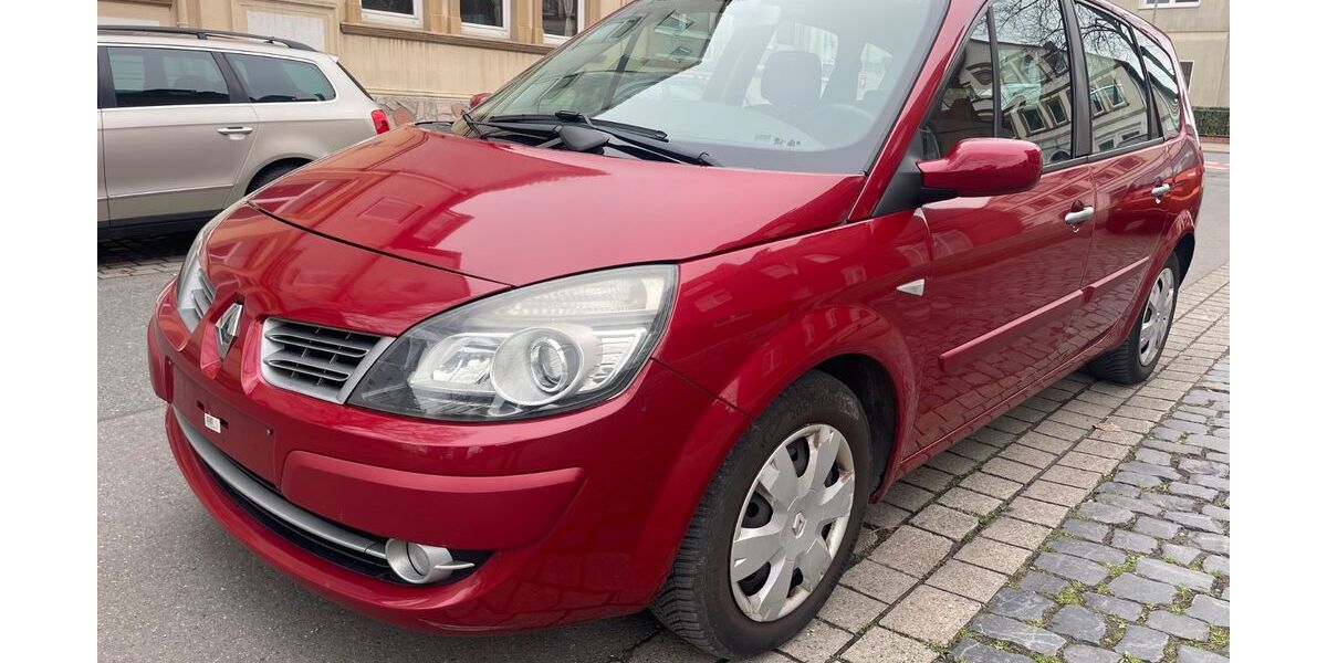 Renault Scenic 128.016 km 4.599 &euro; Hannover 30629