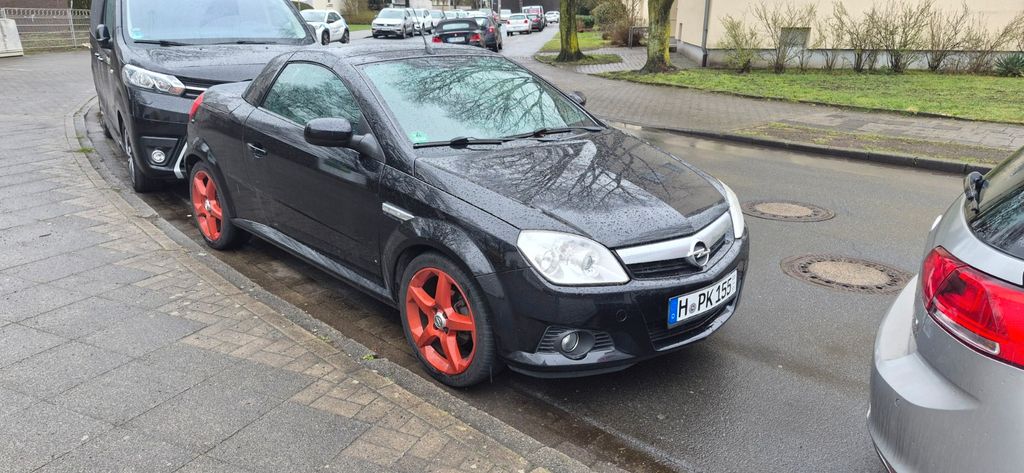 Opel Tigra 208.500 km 2.000 &euro; Hannover 30179