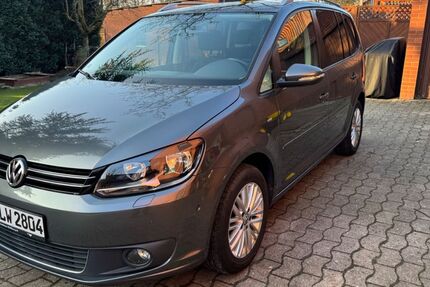 VW Touran 136.000 km 12.250 &euro; Neustadt am Rübenberge 31535
