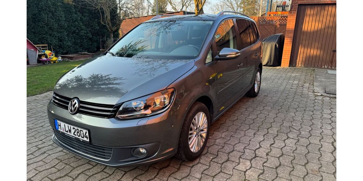 VW Touran 136.000 km 12.250 &euro; Neustadt am Rübenberge 31535