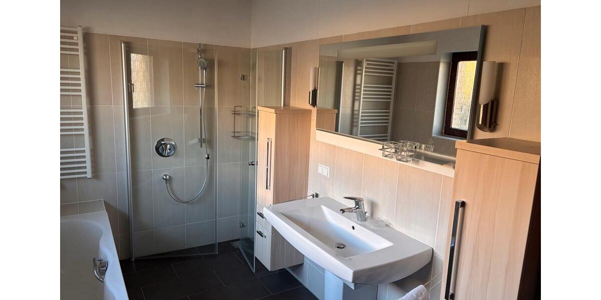 Einfamilienhaus Wennigsen (Deister) - 5 Zimmer, 160 m&sup2;, 1.500&euro; | Angebot:25302613