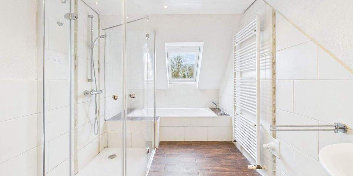 Etagenwohnung Rehburg-Loccum Rehburg - 5 Zimmer, 188 m&sup2;, 250.000&euro; | Angebot:25686912