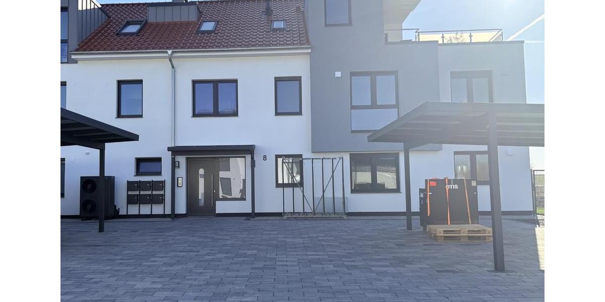 Etagenwohnung Sarstedt - 3 Zimmer, 94 m&sup2;, 1.300&euro; | Angebot:25805398