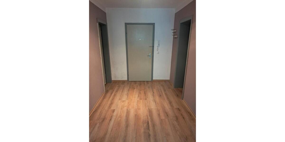 Erdgeschoßwohnung Springe - 2 Zimmer, 60 m&sup2;, 115.000&euro; | Angebot:27497038