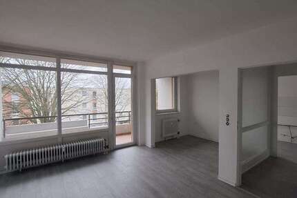 Wohnung Garbsen - 3 Zimmer, 72 m&sup2;, 685&euro; | Angebot:25988255